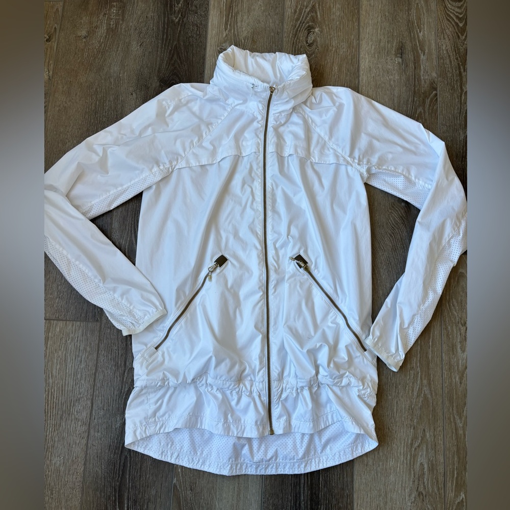 lululemon white windbreaker jacket